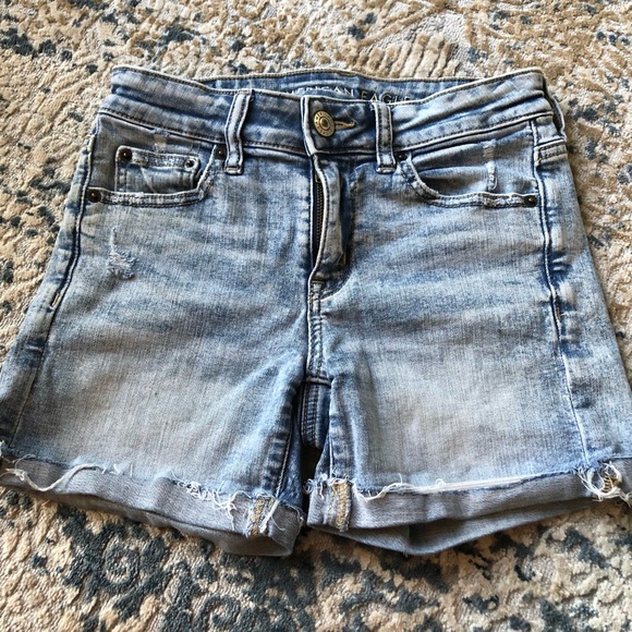AE Midi Shorts - Picture 1 of 5